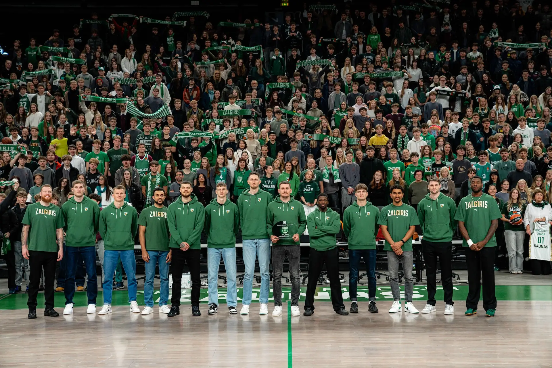 Visos „Žalgirio“ komandos apsilankymas mokykloje